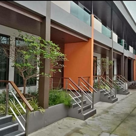 หอพัก ทูเอ็มเพลส 2M Place Apartment Ban Khlong Nung Екстериор снимка